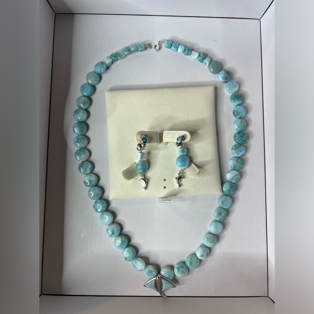 VERDA CAMARADERIE Dominican Republic LARIMAR
